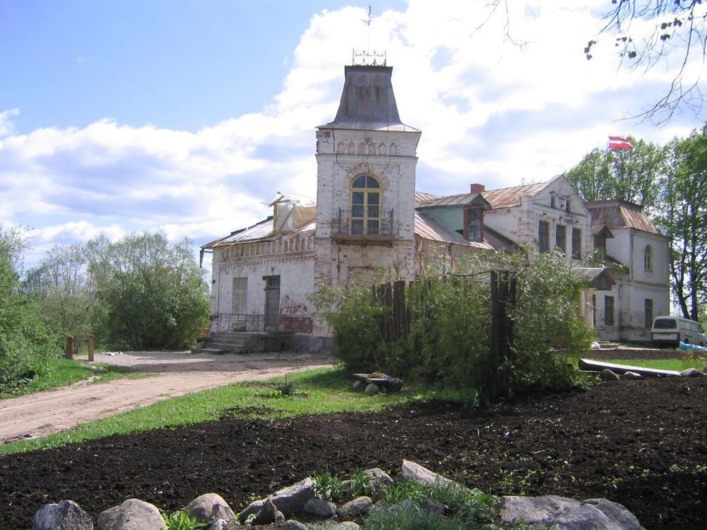 Marcienas Muiza & Spa Hotel Exterior photo